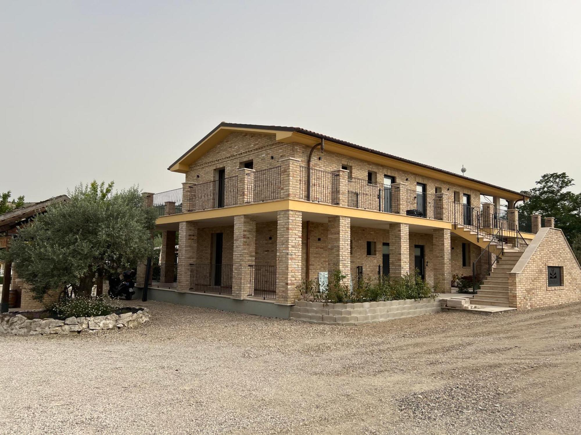 Ll Crinale Village Colli del Tronto Exteriör bild