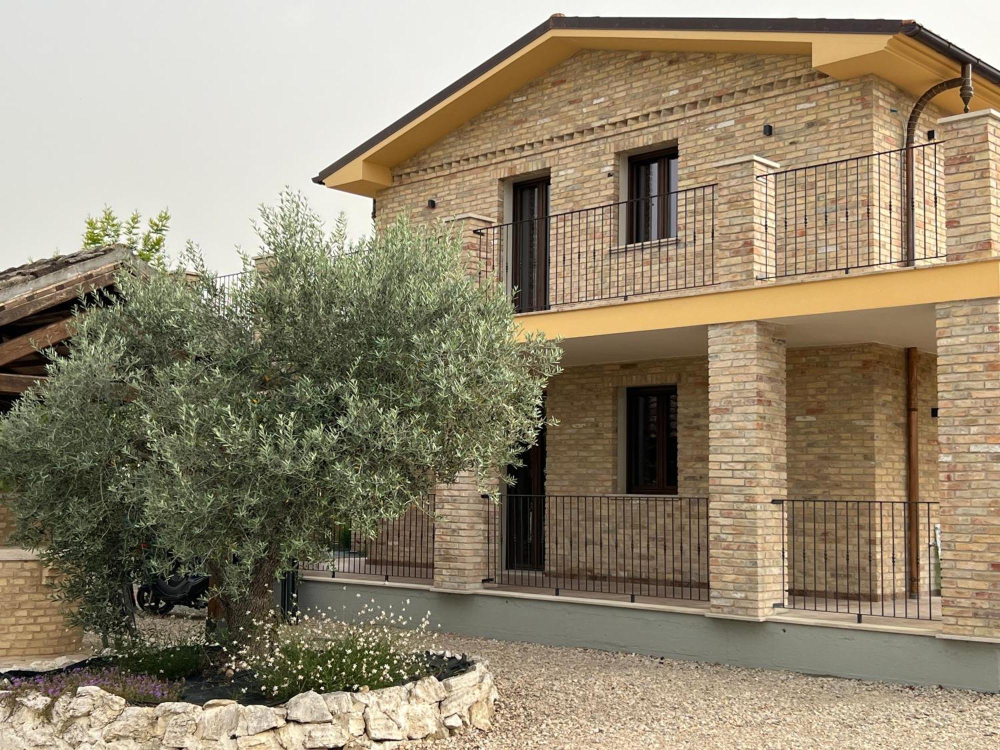 Ll Crinale Village Colli del Tronto Exteriör bild